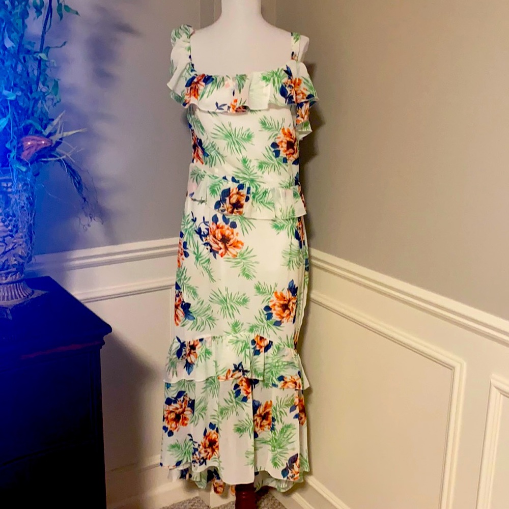 Floria Dress